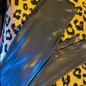 SPANX BLACK FAUX LEATHER LEGGINGS